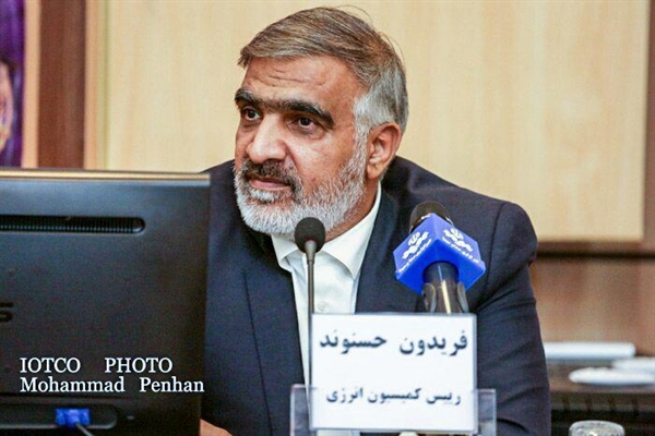 رئیس کمیسیون انرژی مجلس: سرمایه‌گذاری در صنعت نفت و گاز ضروری است