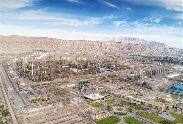 ستاره خلیج فارس اصلی ترین تامین کننده سبد سوخت کشور