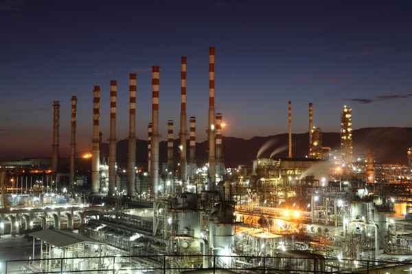 موفقيت شرکت پالایش نفت بندرعباس در دریافت گواهینامه انطباق معیار مصرف انرژی پالایشگاه های نفت کشور 