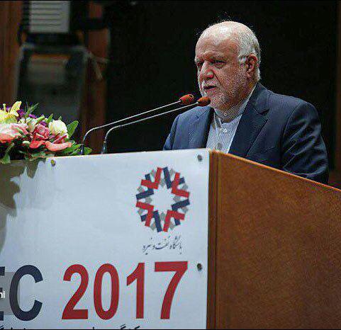  مهندس بیژن زنگنه وزیر نفت گفت: برای مصارف داخلی نیاز به پالایشگاه نفت نداریم و هدف از ساخت پالایشگاه باید صادرات فرآورده‌های نفتی باشد.
